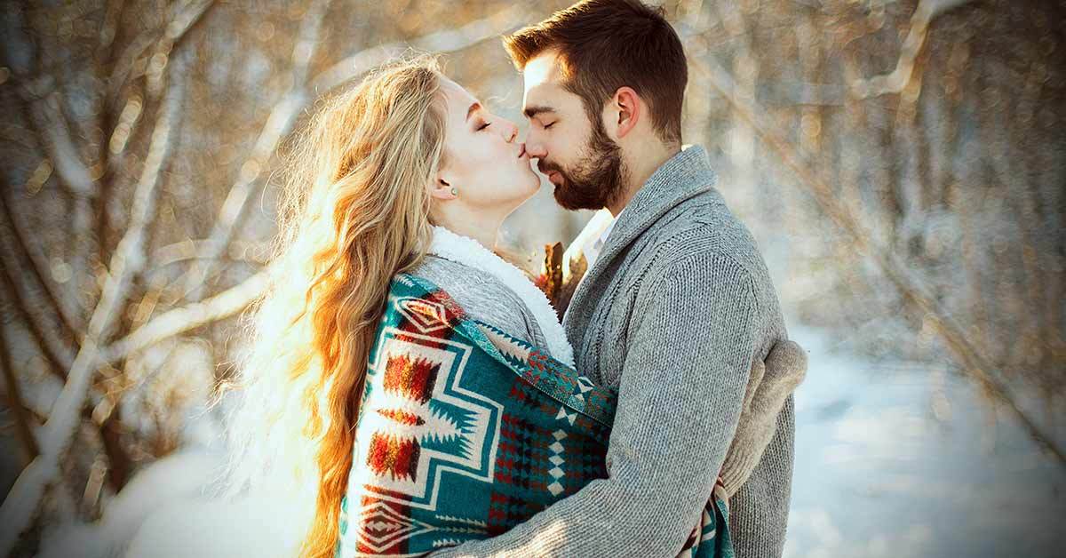 8 Daily Habits That Build A Strong Romantic Relationship