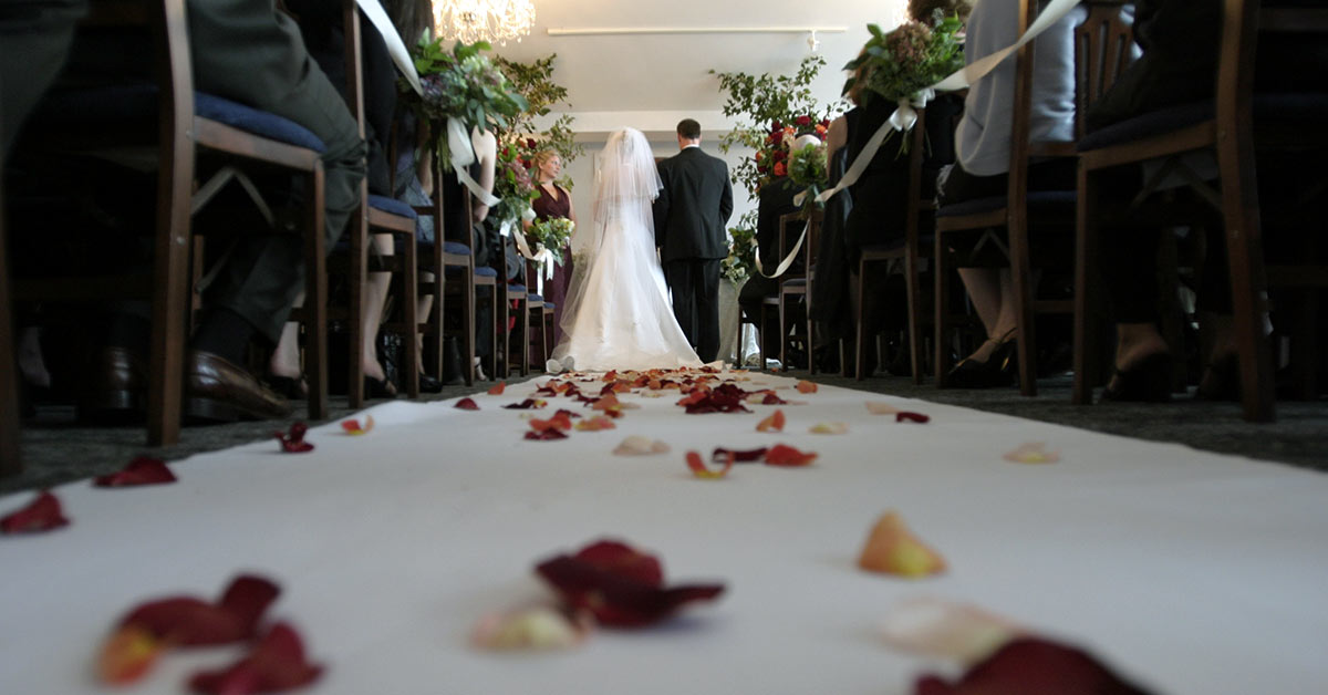 Bride Reads Out Fiance's Affair Texts Instead of Vows at Their Wedding