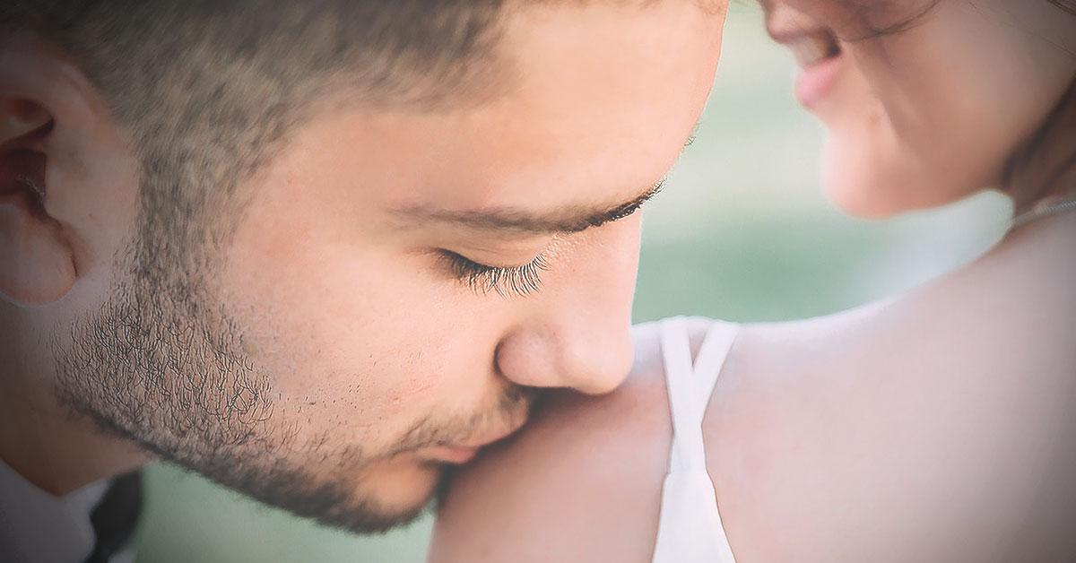 9 Signs a Man Truly Values His Woman without Saying It